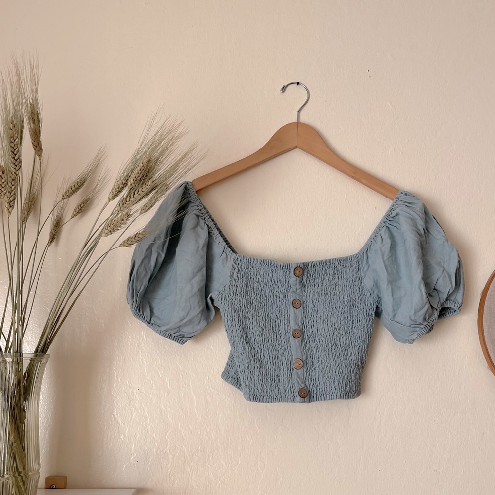 🔶 Linen blend, teal crop top with puffy sleeves, size M. 🔶